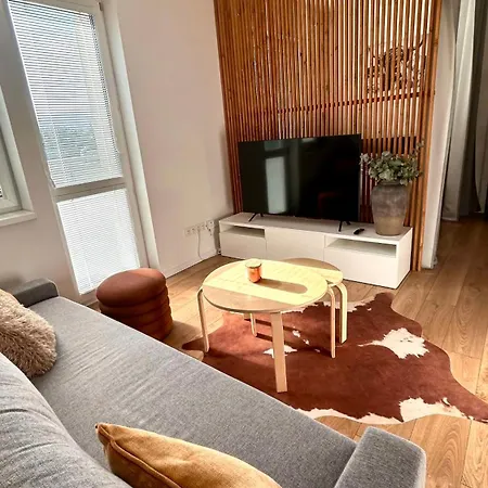 Comfy - Private Parking, Smart Check In, Netflix, Wifi Apartamento *